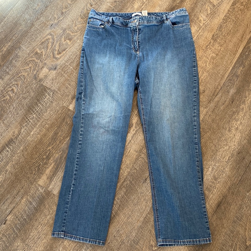 Villager 18W stretch straight leg jeans